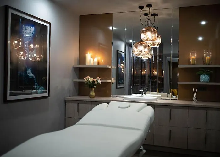 Hotel Nadmorski Łeba 2*